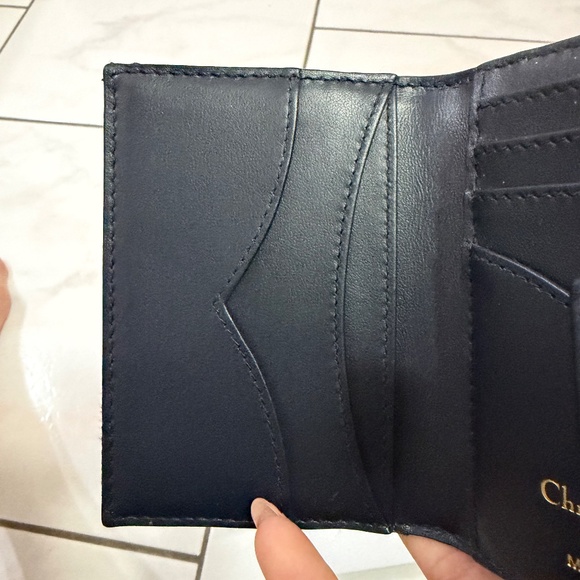 Dior Bifold Card Holder - Picture 11 of 13
